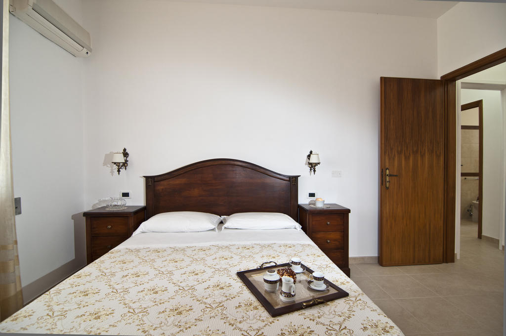 Home Holiday Salento La Scisa Алесано Екстериор снимка