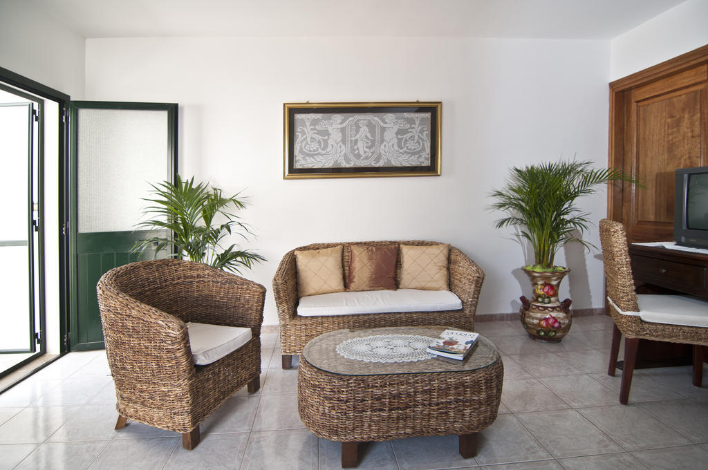 Home Holiday Salento La Scisa Алесано Екстериор снимка